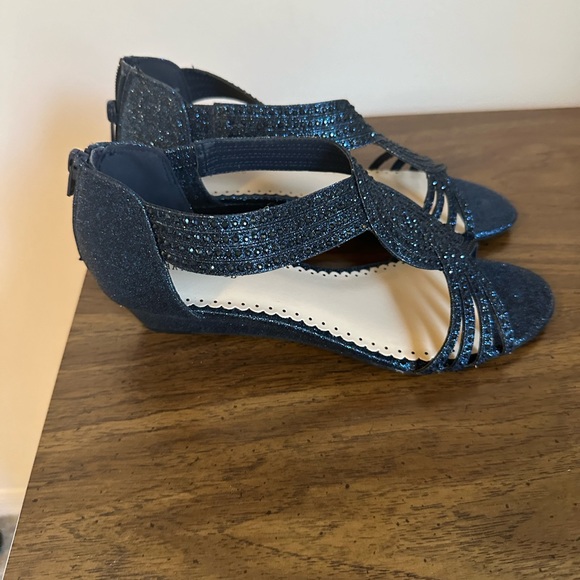 NWOT Blue dress shoes - Picture 2 of 2